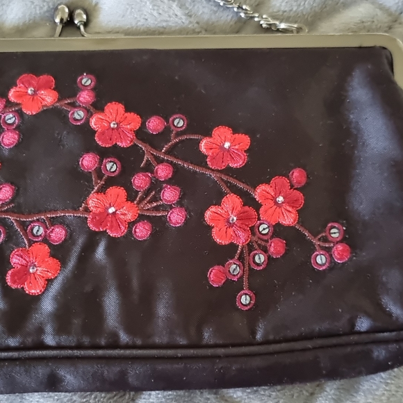 Y2k red cherry blossom black satin clutch - Picture 3 of 6